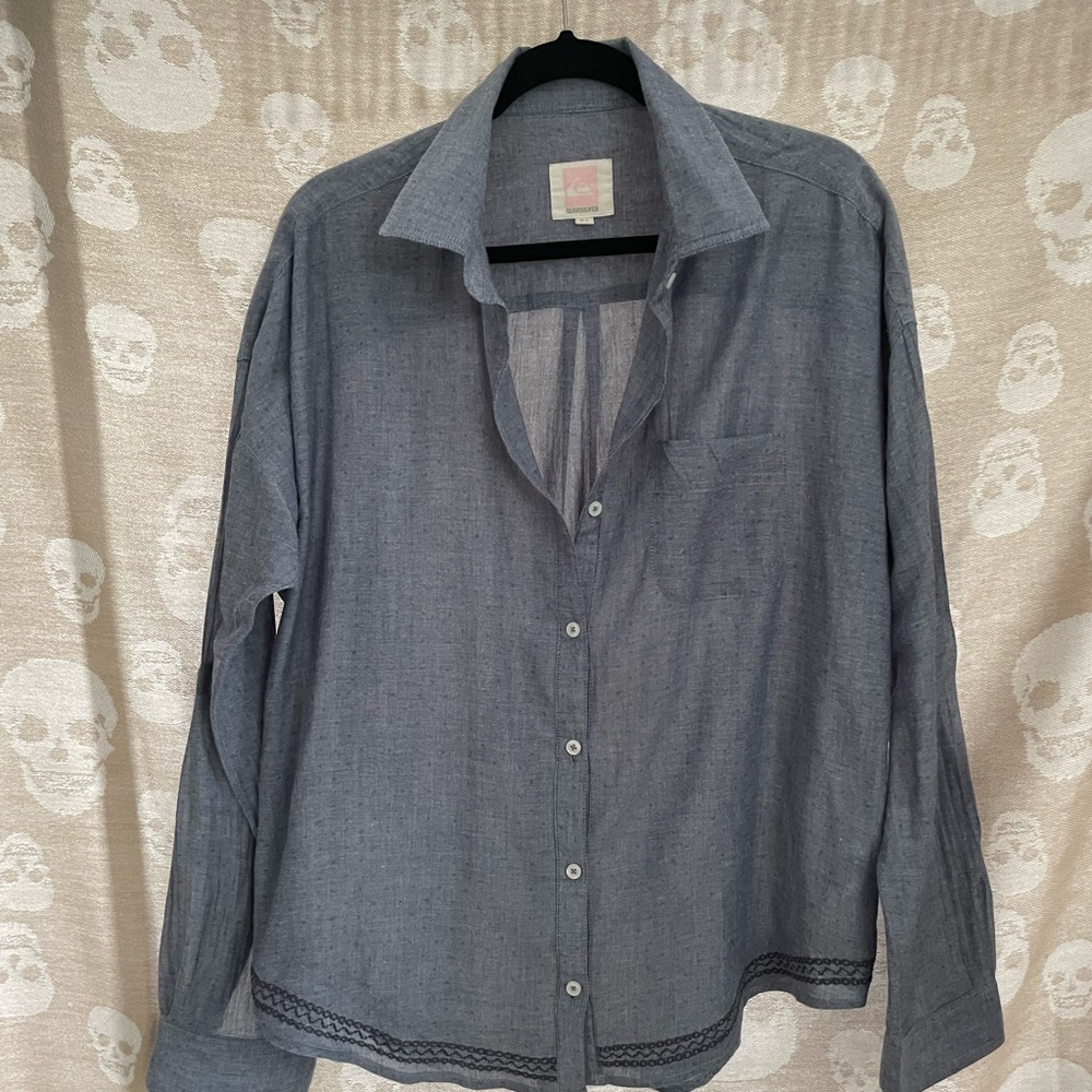 SIZE XL QUICKSILVER